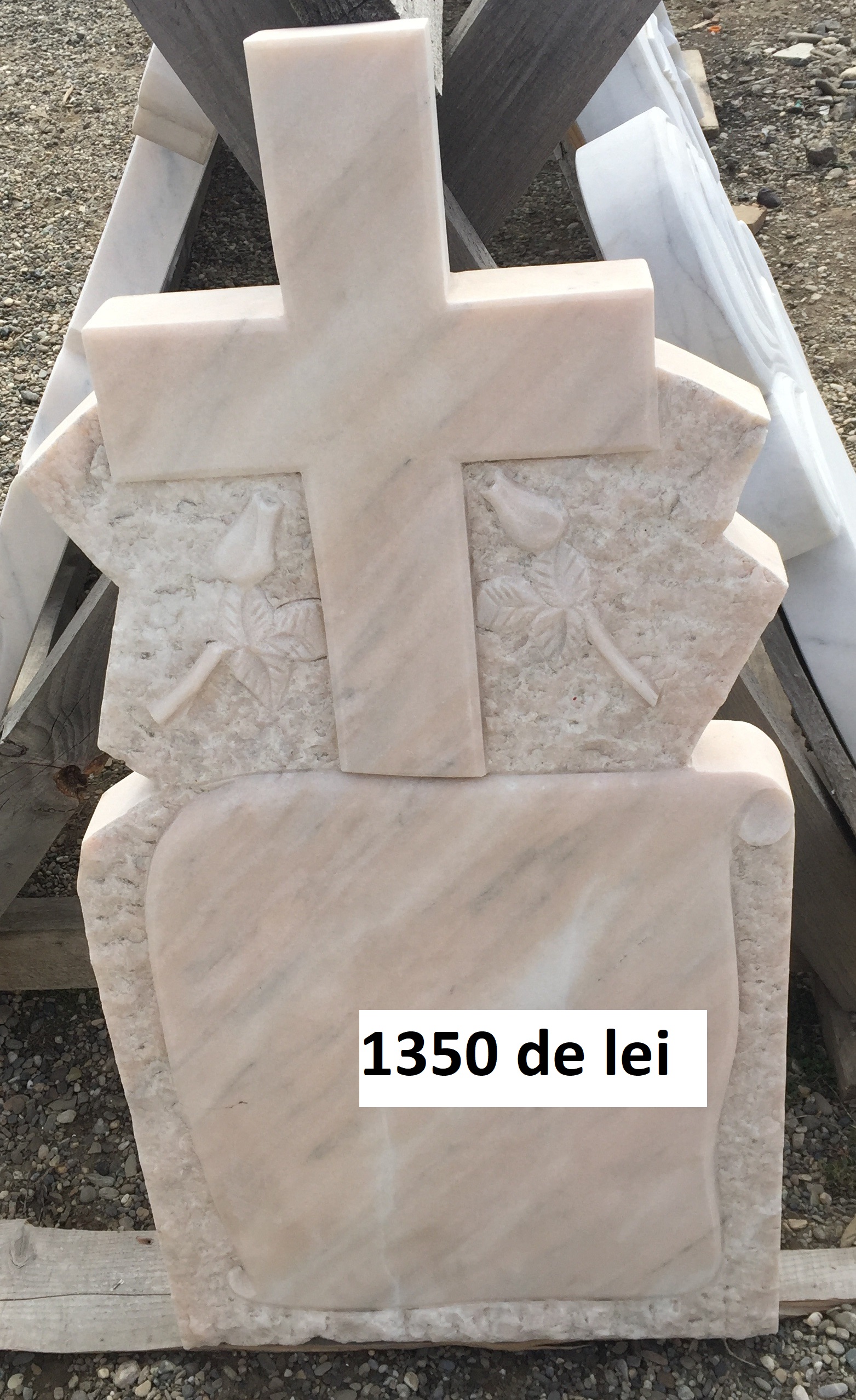 monumente marmura